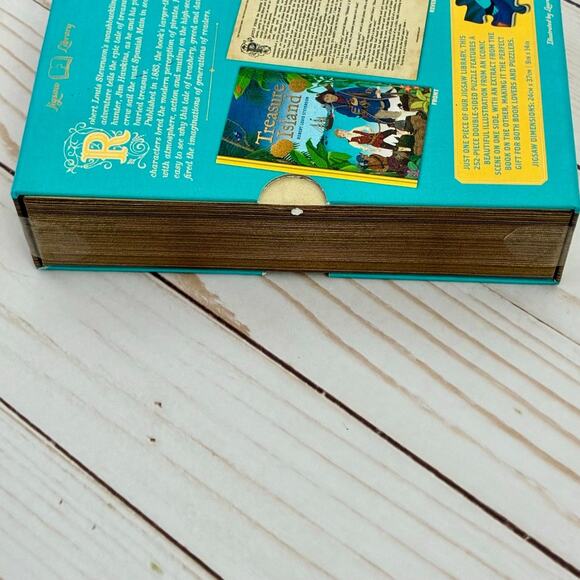 Treasure Island Double-Sided 252 Piece Jigsaw Puzzle - Picture 6 of 7